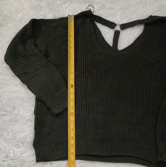 Love by designe womans olive green sweater sz L - Picture 15 of 16